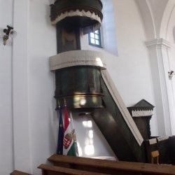 Kisharsányi templom
