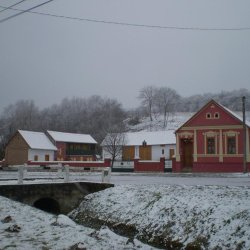 KONRÁD HÁZ