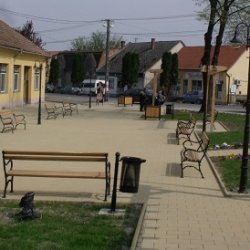 Kodolányi tér fejlesztése Vajszlón